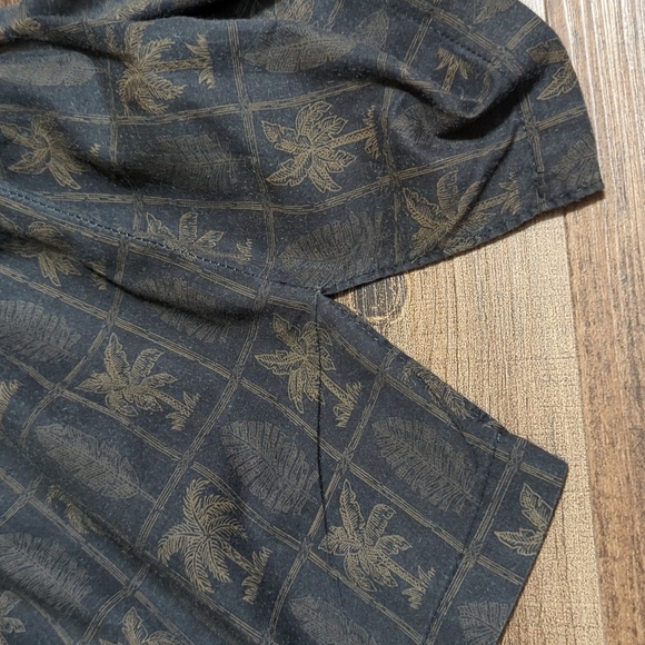 Tori Richard Mens Hawaiian Shirt Sz L 70% Silk Blend Palm Trees Peach Button Up - Picture 8 of 8